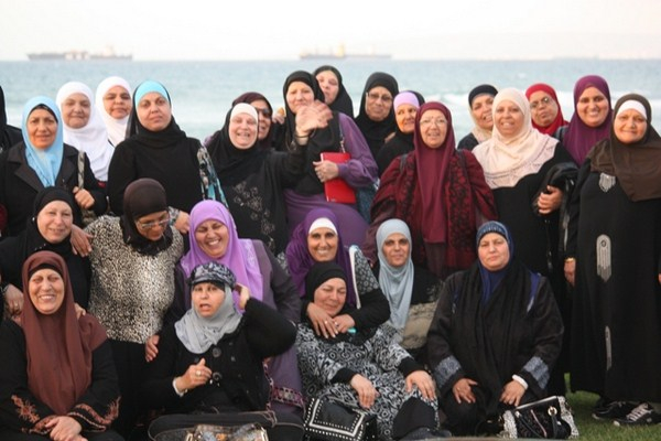  بالصور: رحلة ترفيهية للمرابطات الأقصى المبارك إلى حيفا 